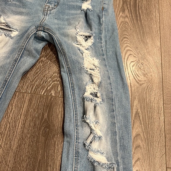 Aeropostale Mom Jeans - Picture 2 of 4